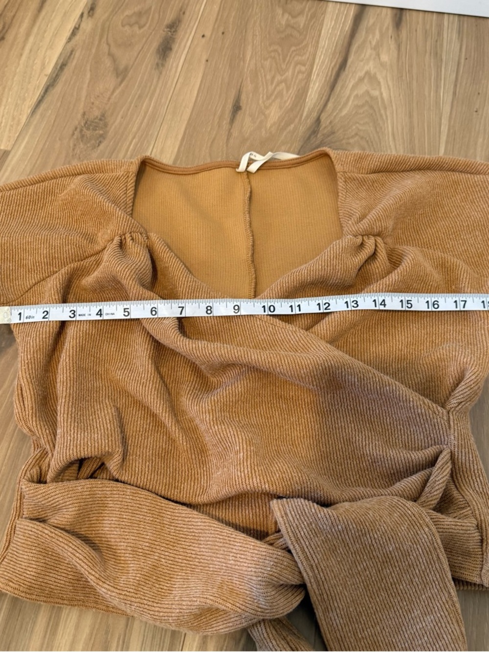 Anthropologie Wrap Front Knit Tie Waist Sweater Camel Womens Small Cozy ribbed - Picture 10 of 10